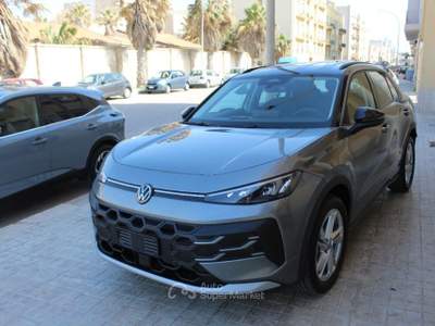 Volkswagen T-Roc 1.5 eTSI ACT DSG Life-KM0 Grigio usata Trapani