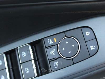 Nissan Qashqai MHEV 140 CV N-Connecta Grigio usata Trapani