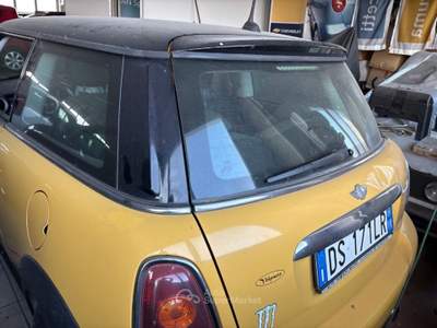 MINI Cooper 1.6 16V Cooper Giallo usata Asigliano Veneto