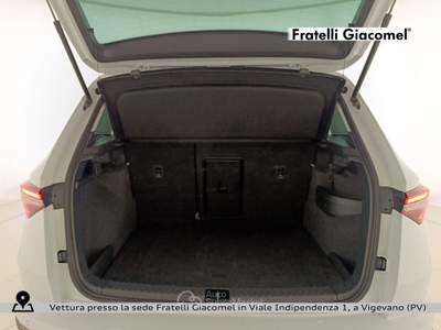 Skoda Karoq 2.0 tdi executive 150cv dsg Bianco usata Assago
