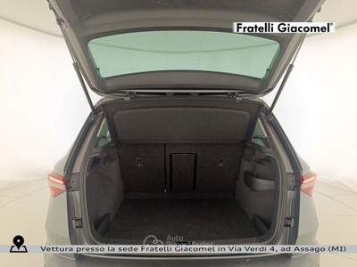 Skoda Karoq 2.0 tdi executive 4x4 150cv dsg Grigio usata Assago