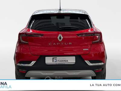 Renault Captur  - captur 1.6 e-tech phev intens 160cv auto Rosso usata Marcianise