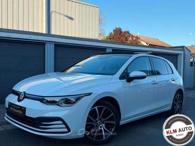 Volkswagen Golf 1.5 eTSI 150 CV EVO ACT DSG Style Bianco usata Roma