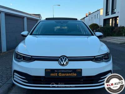 Volkswagen Golf 1.5 eTSI 150 CV EVO ACT DSG Style Bianco usata Roma