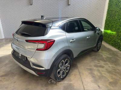 Renault Captur Captur II 2019 1.0 tce Intens Gpl 100cv my21 Argento usata Terni