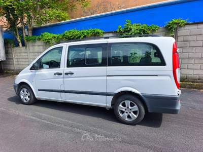 Mercedes-Benz Vito 9 posti 2.2 113 CDI TN Mixto Vetrato Extralong Bianco usata BEINASCO