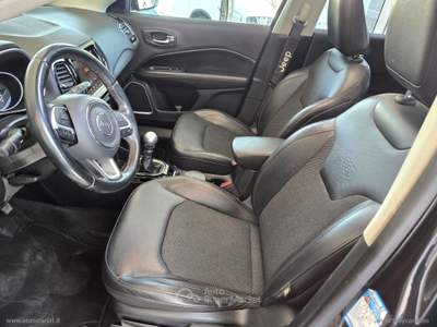 Jeep Compass Compass 1.6 Mjt II 2WD Limited TETTO APRIBILE 122000KM Nero usata Ascoli Satriano