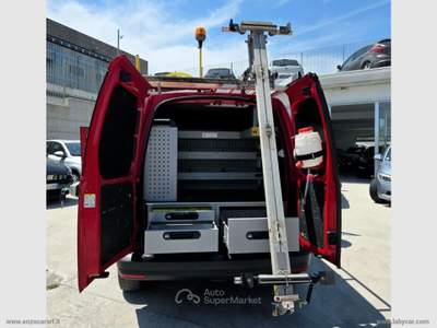 Volkswagen Caddy Caddy 2.0 TDI 110 CV 4Mot. Furgone OFFICINA MOBILE Rosso usata Ascoli Satriano