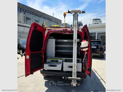 Volkswagen Caddy Caddy 2.0 TDI 110 CV 4Mot. Furgone OFFICINA MOBILE Rosso usata Ascoli Satriano