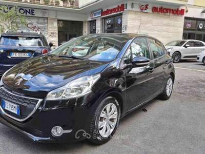 Peugeot 208 1° serie 1.2 VTi 82 CV 5 porte Active Nero usata Roma