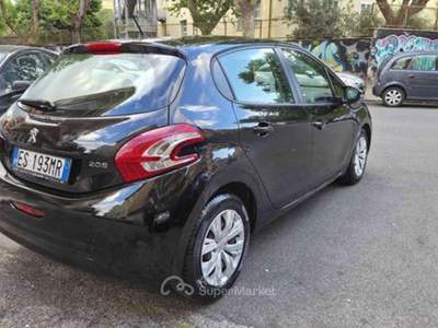 Peugeot 208 1° serie 1.2 VTi 82 CV 5 porte Active Nero usata Roma