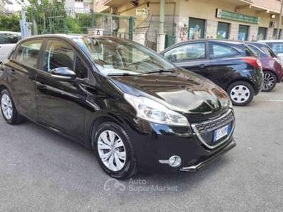 Peugeot 208 1° serie 1.2 VTi 82 CV 5 porte Active Nero usata Roma