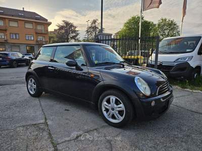 MINI One Mini 1.6 One De Luxe Nero usata Torino