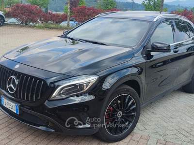 Mercedes-Benz GLA + 4 PNEUMATICI INVERNALI Nero usata PORTULA