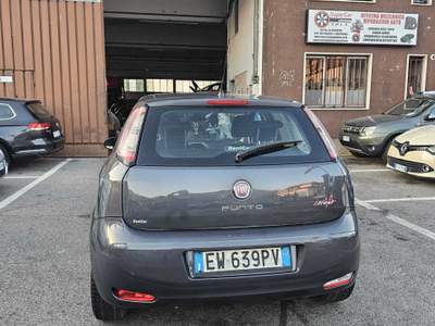 Fiat Punto Automobile per neopatentati in condizioni ottime Grigio usata San Giuliano Milanese