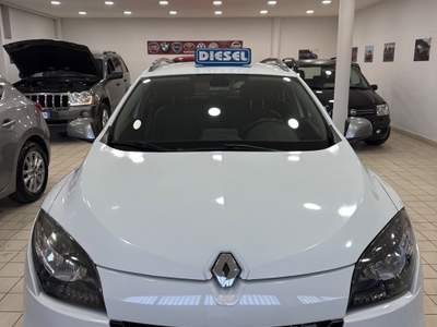 Renault Mégane Megane 1.5 dci 2012 gt line Bianco usata Qualiano