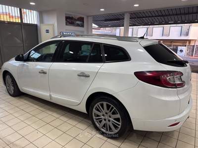 Renault Mégane Megane 1.5 dci 2012 gt line Bianco usata Qualiano