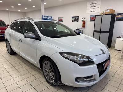 Renault Mégane Megane 1.5 dci 2012 gt line Bianco usata Qualiano