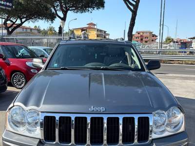 Jeep Grand Cherokee Limited Grigio usata Qualiano