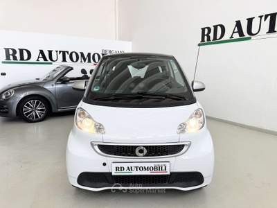 Smart ForTwo Fortwo 1.0 mhd Special One 71cv Bianco usata Ciserano