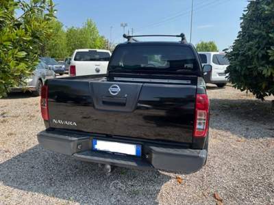 Nissan Navara 4x4  i Unico proprietario,   KM.  CERTIFICATI Nero usata Cartura