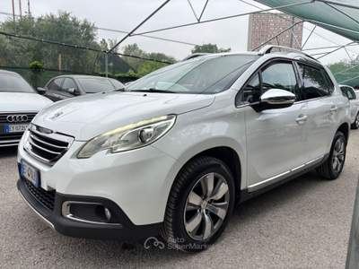 Peugeot 2008 1.6 hdi 92 CV Allure OK NEOPATENTATI Bianco usata Bologna