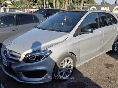 Mercedes-Benz Classe B amg tetto panoramico Argento usata Roma