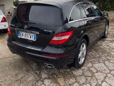 Mercedes-Benz Classe R R 350 CDI 4Matic Premium Nero usata San Michele Salentino