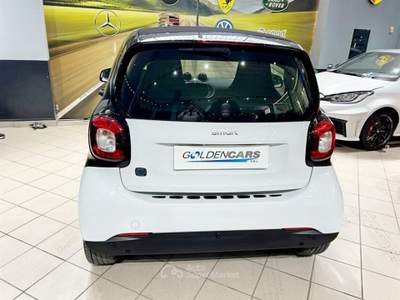Smart ForTwo Fortwo III 2020 eq Passion Bianco usata Palermo