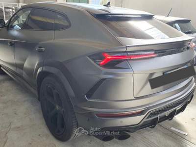 Lamborghini Urus 4.0/ performance Grigio usata Benevento
