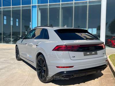 Audi Q8 SUV TDI quattro 286Cv tiptronic S line edition Possibilità Noleggio no Scoring Grigio usata Gela