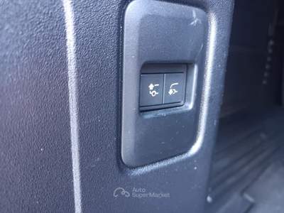 Land Rover Defender 250 CV AWD Auto X-Dynamic SE Nero usata Assisi
