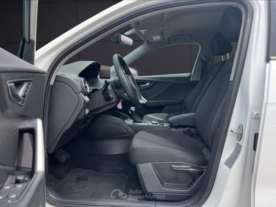 Audi Q2  30 tdi s tronic business Bianco usata Roma