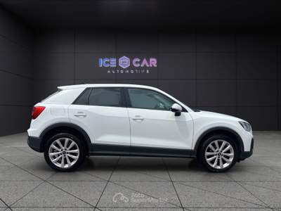 Audi Q2  30 tdi s tronic business Bianco usata Roma