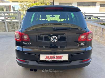 Volkswagen Tiguan DPF 4MOTION Sport & Style Nero usata Castellana Grotte