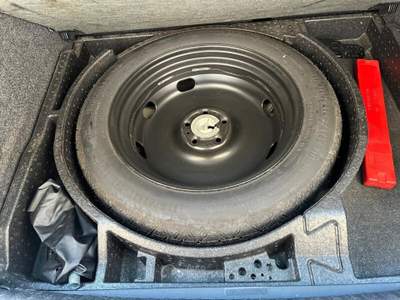 Volkswagen Tiguan DPF 4MOTION Sport & Style Nero usata Castellana Grotte