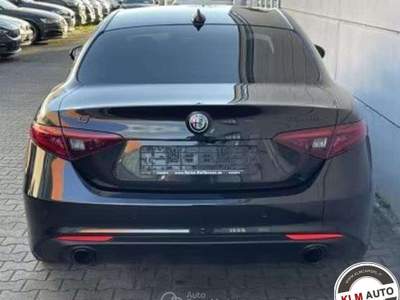 Alfa Romeo Giulia 2.0 Turbo 200 CV AT8 Sprint Nero usata Roma
