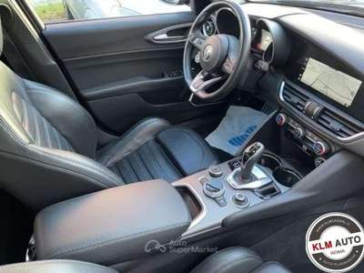 Alfa Romeo Giulia 2.0 Turbo 200 CV AT8 Sprint Nero usata Roma