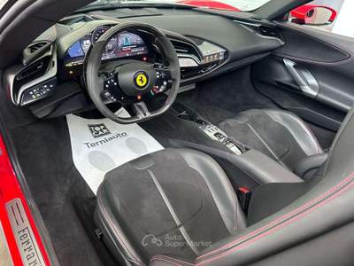 Ferrari SF90 SF90 XX Spider XX 4.0 F1 TUA SENZA ANTICIPO € 5.044,00 Rosso usata Terni
