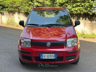 Fiat Panda 1.2 Emotion 69cv E5 Ottimi Condizioni Rosso usata Lesmo