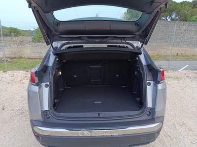 Peugeot 3008 S&S Business Grigio usata Altamura