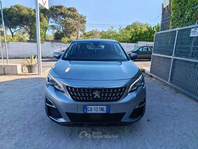 Peugeot 3008 S&S Business Grigio usata Altamura