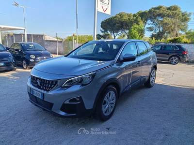 Peugeot 3008 S&S Business Grigio usata Altamura