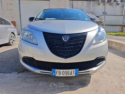 Lancia Ypsilon Auto in conto vendita in buone condizioni unico proprietario usata Roccadaspide