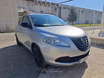 Lancia Ypsilon Auto in conto vendita in buone condizioni unico proprietario usata Roccadaspide