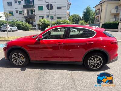 Alfa Romeo Stelvio 2.2 t Executive Q4 190cv auto my19 Rosso usata Treviglio