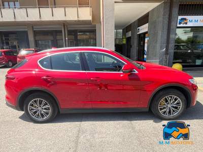 Alfa Romeo Stelvio 2.2 t Executive Q4 190cv auto my19 Rosso usata Treviglio