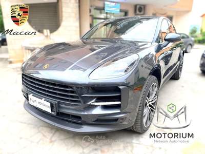 Porsche Macan 
                                                                                                                         Grigio usata Rende