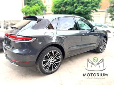 Porsche Macan 
                                                                                                                         Grigio usata Rende