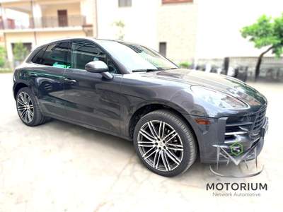 Porsche Macan 
                                                                                                                         Grigio usata Rende